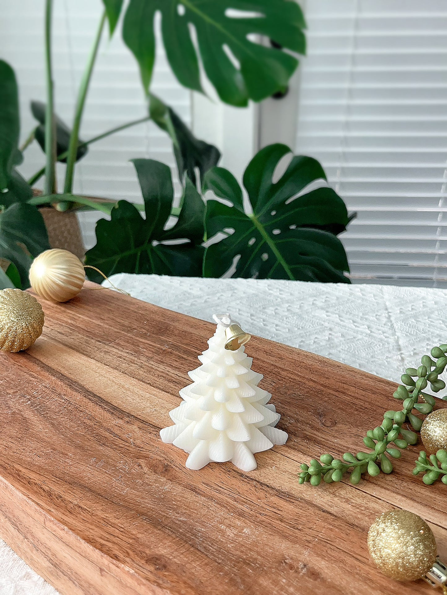 White Christmas Tree Candle - Classic Pine