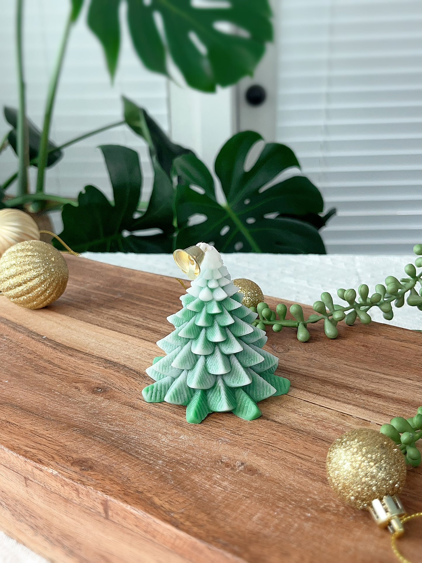 Christmas Tree Candle - Classic Pine