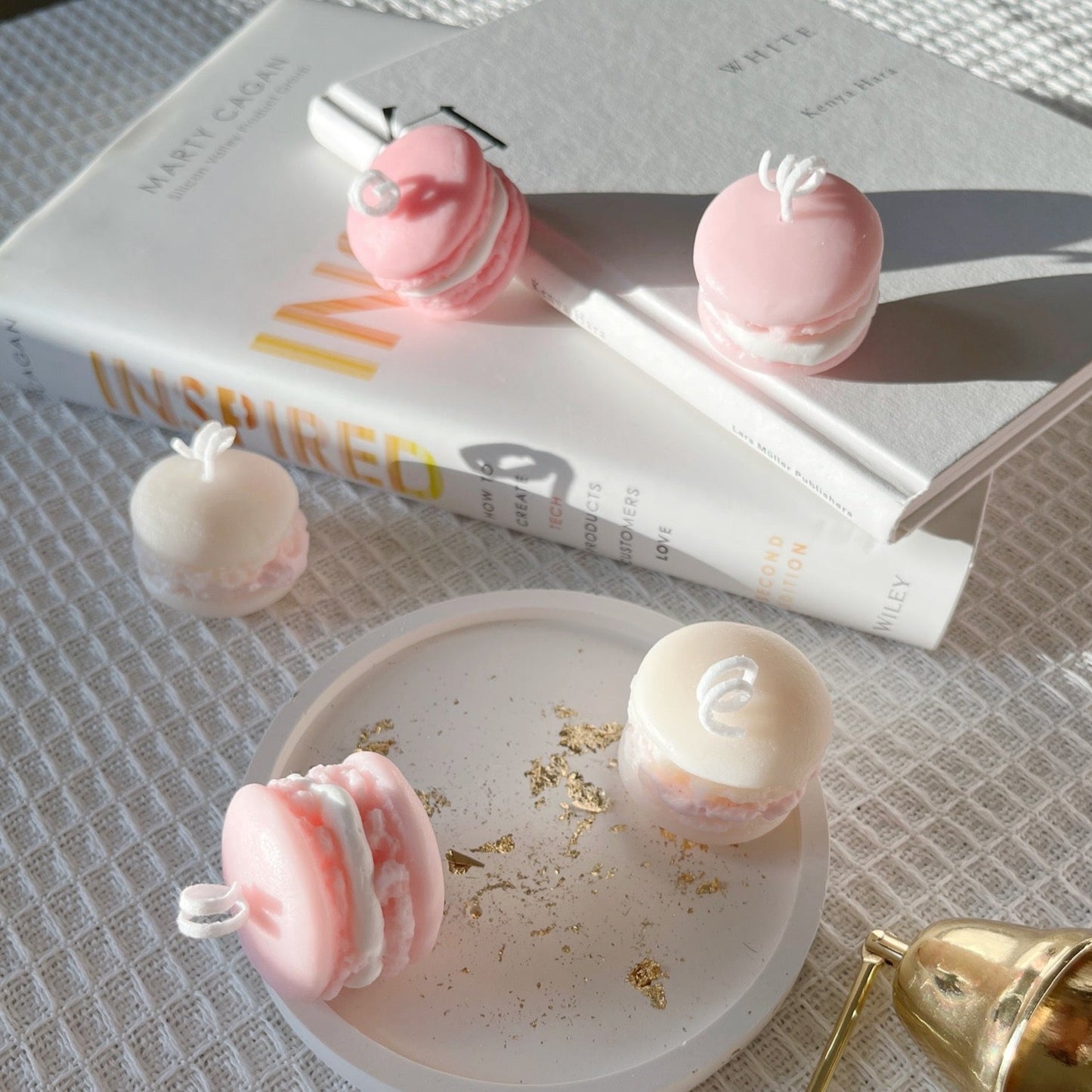 Love Macaron Candles