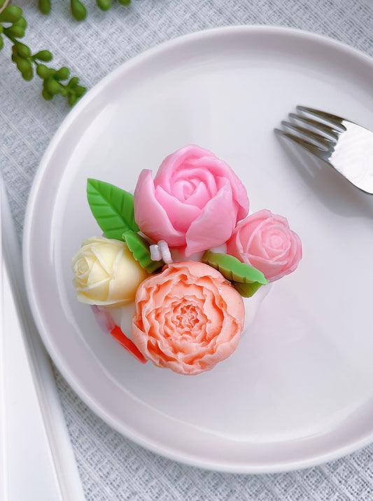 Bouquet Candle for Mom