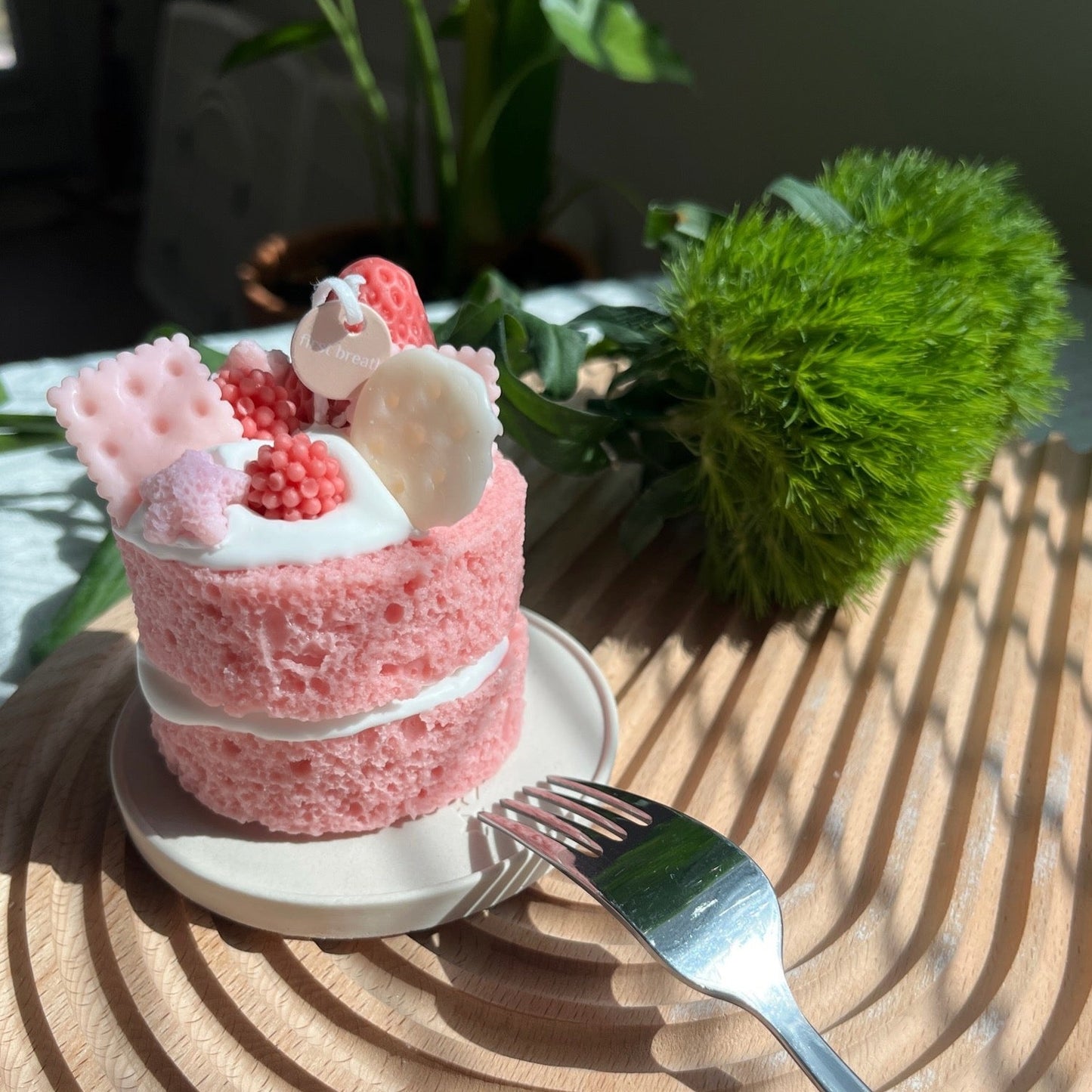 sponge cake pink